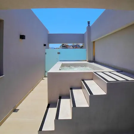 Harbour Penthouse * Heraklion (Crete)